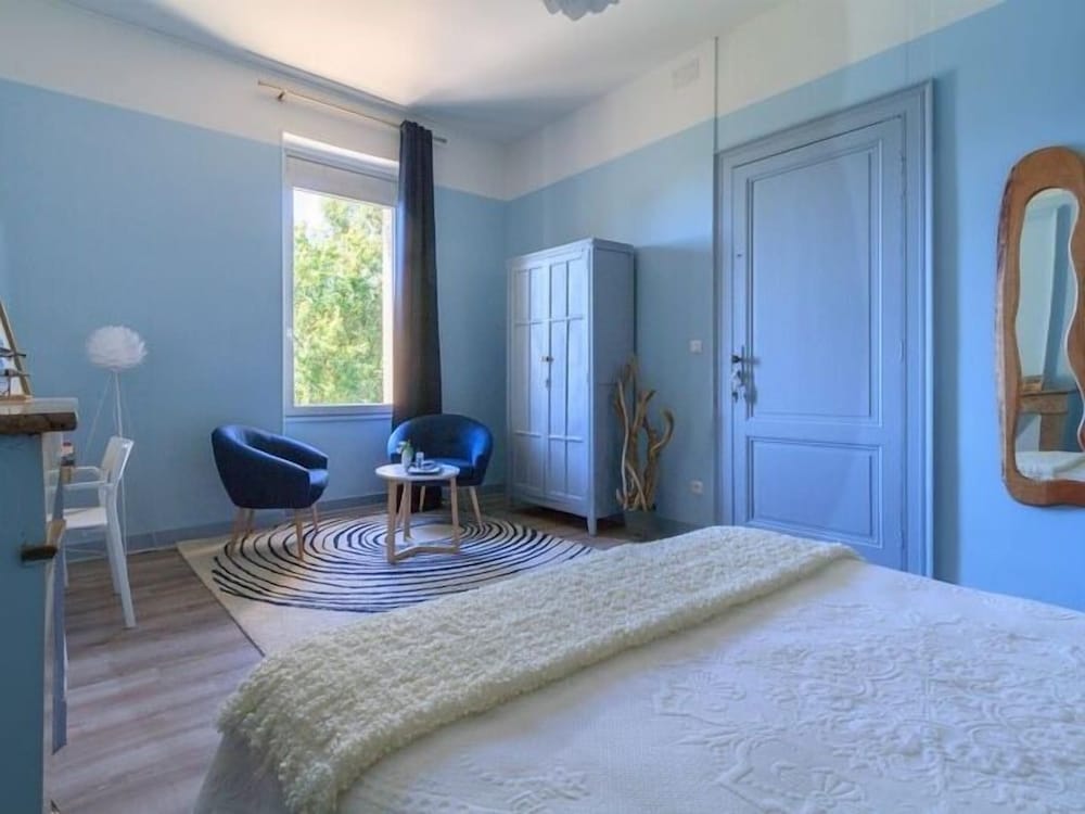 Classic Double Room, Ensuite, Vineyard View (ESTUAIRE) photo 3