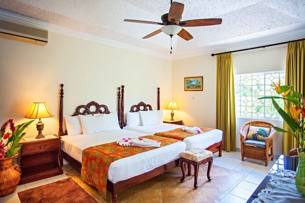 Deluxe Villa, Private Pool (8 Bedrooms) photo 3