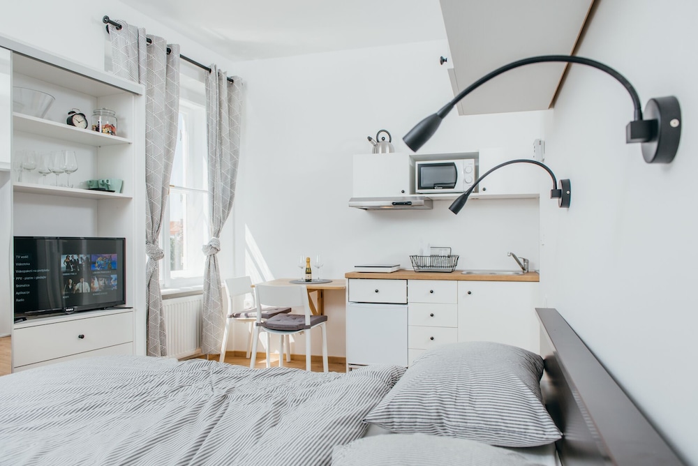 Economy Apartment, 1 Double Bed, Non Smoking, Kitchenette (Old Town Tale 1)
