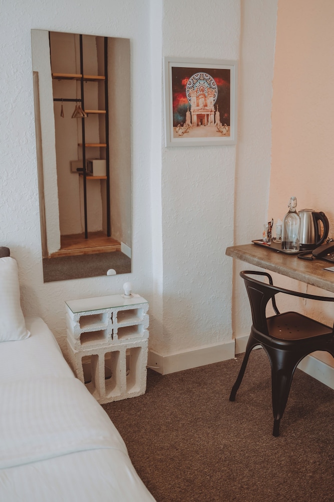 Deluxe Triple Room - Photo 1