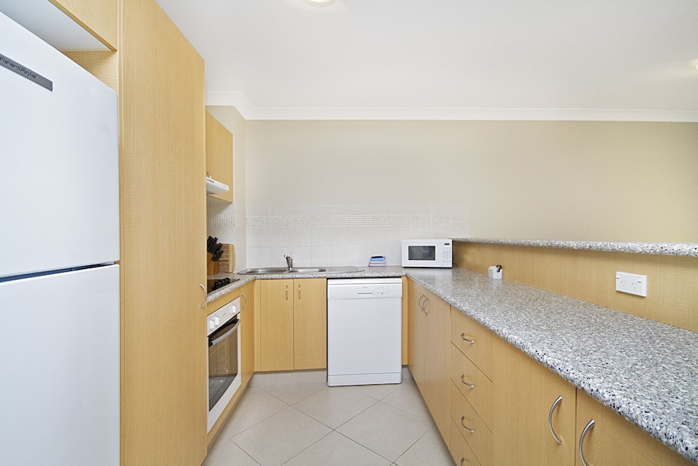 Apartment, 2 Bedrooms, Garden View - Photo 3