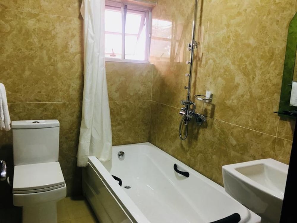 Standard Room - Photo 5