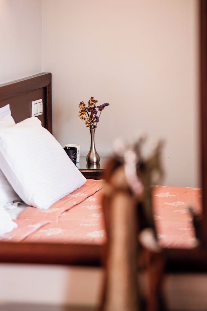 Double Or Twin Room With Side Sea View photo 2