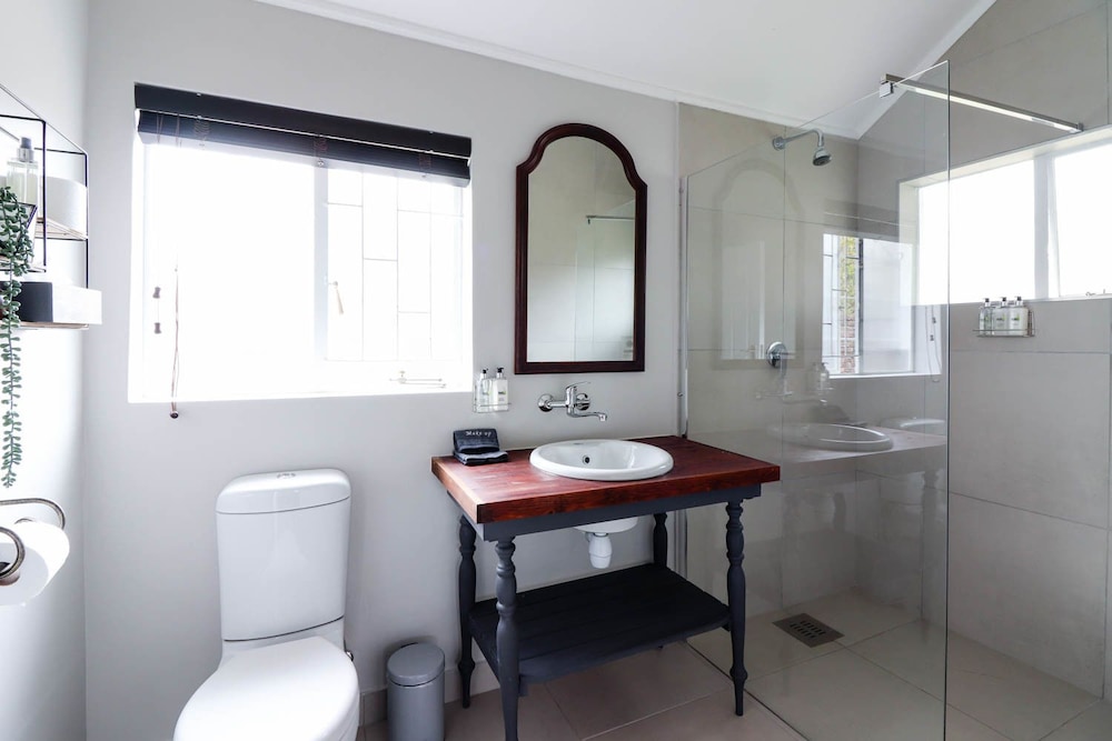 Double Room, 1 King Bed, Terrace photo 2