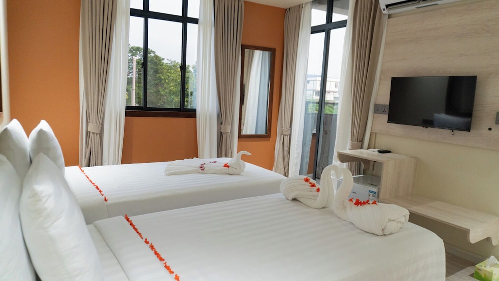 Standard Twin Room