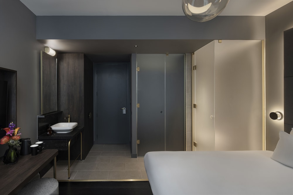 Comfort Room photo 3