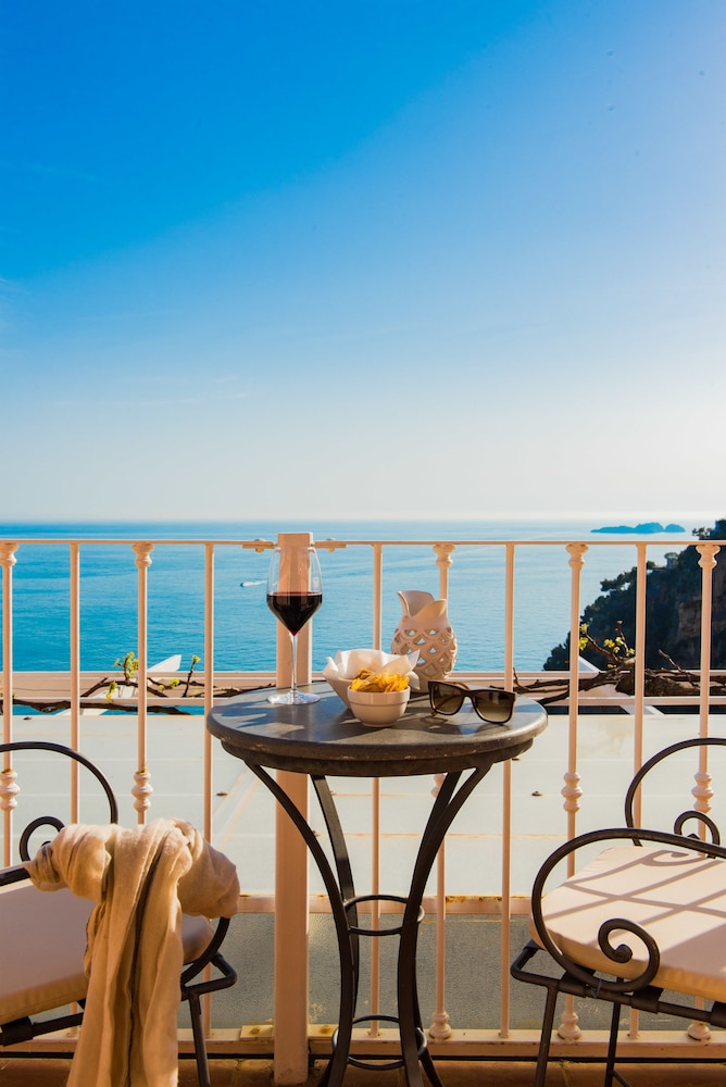 Classic Double Room, 1 Bedroom, Terrace, Sea View - Photo 6
