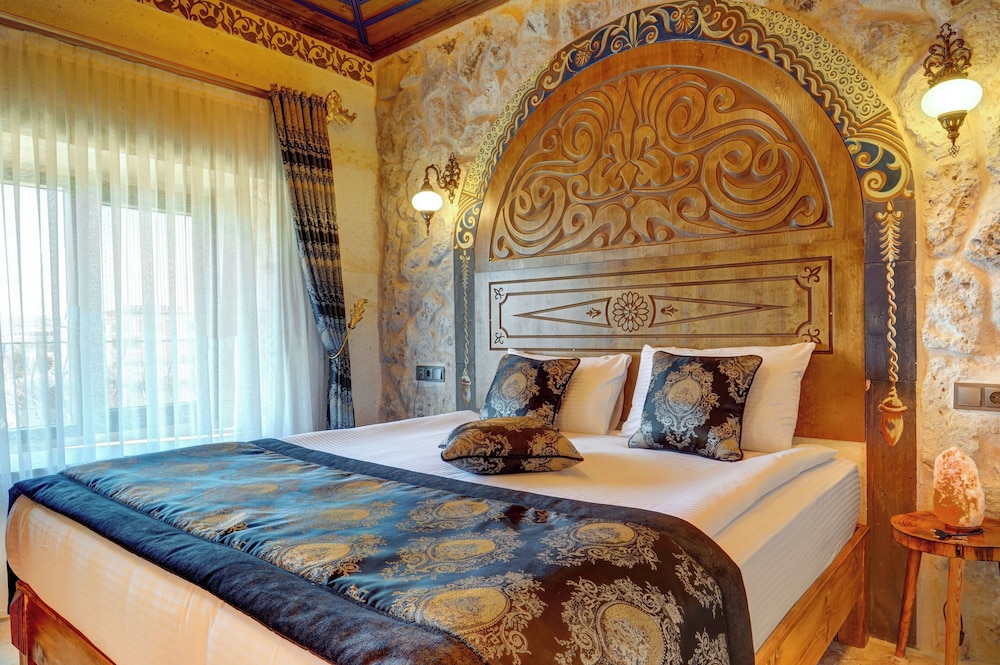 Deluxe Suite, Balcony, Valley View photo 3
