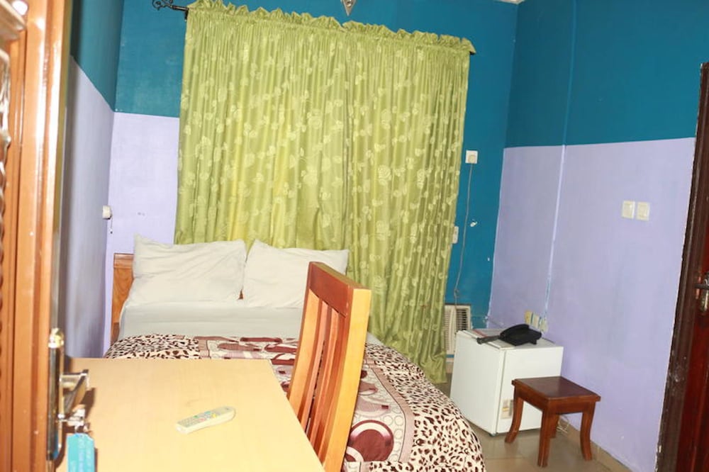 Standard Room - Photo 1