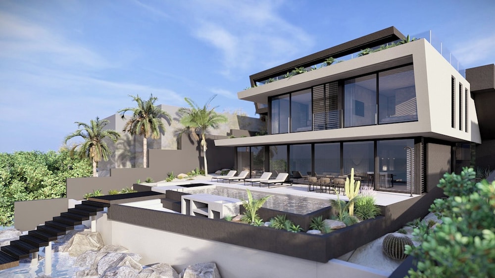 Superior Villa photo 1