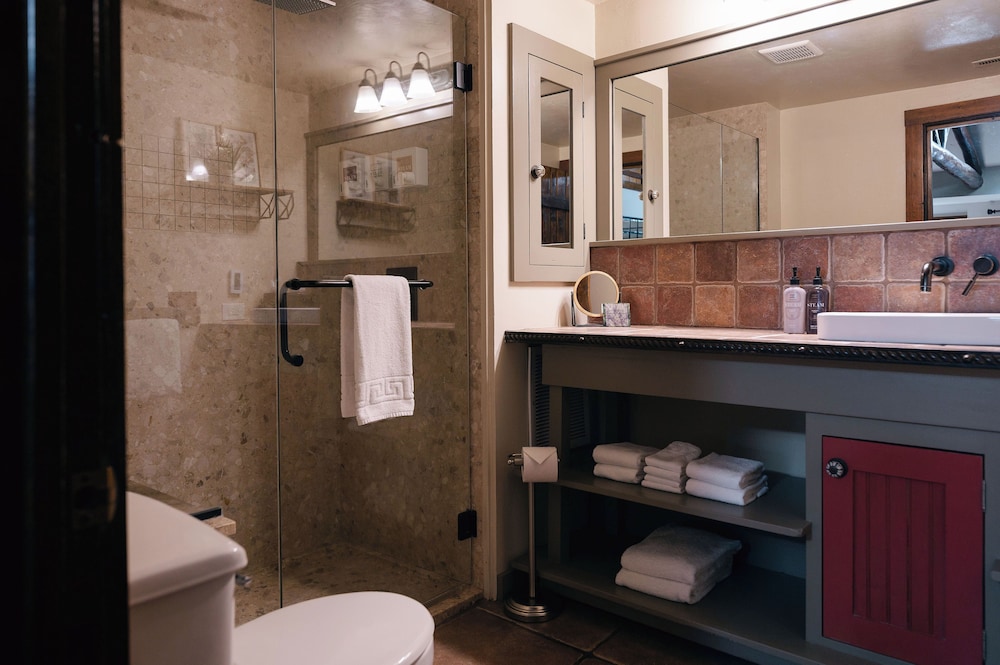 Cottage, Ensuite (Hillside 1, Pet-Friendly) photo 3