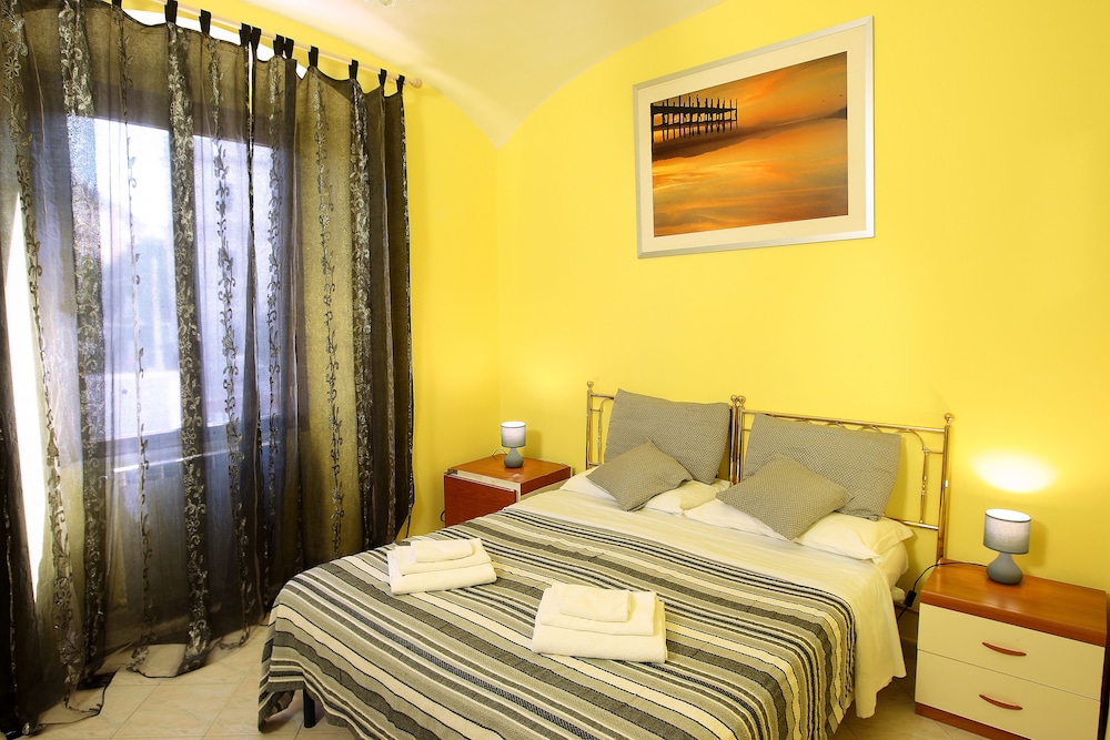 Double Room, Shared Bathroom