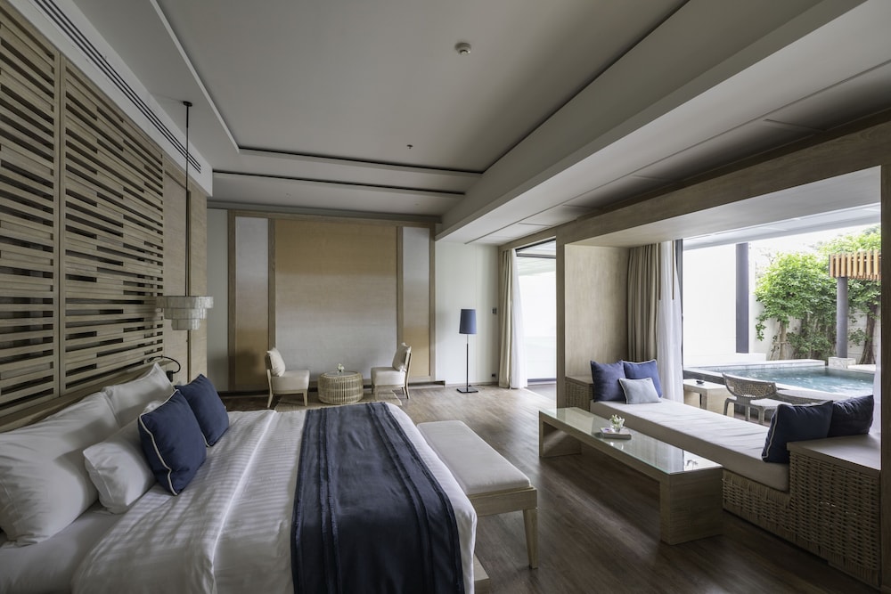 Garden Pool Suite - Photo 6