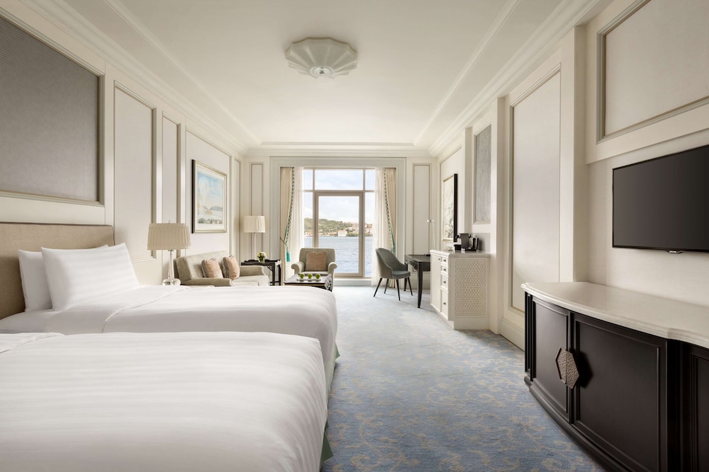 Premier Twin Room, 2 Twin Beds (Bosphorus) thumbnail 5