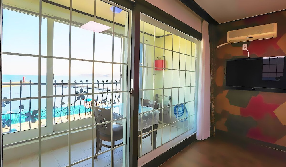 Double Room, Ocean View photo 3