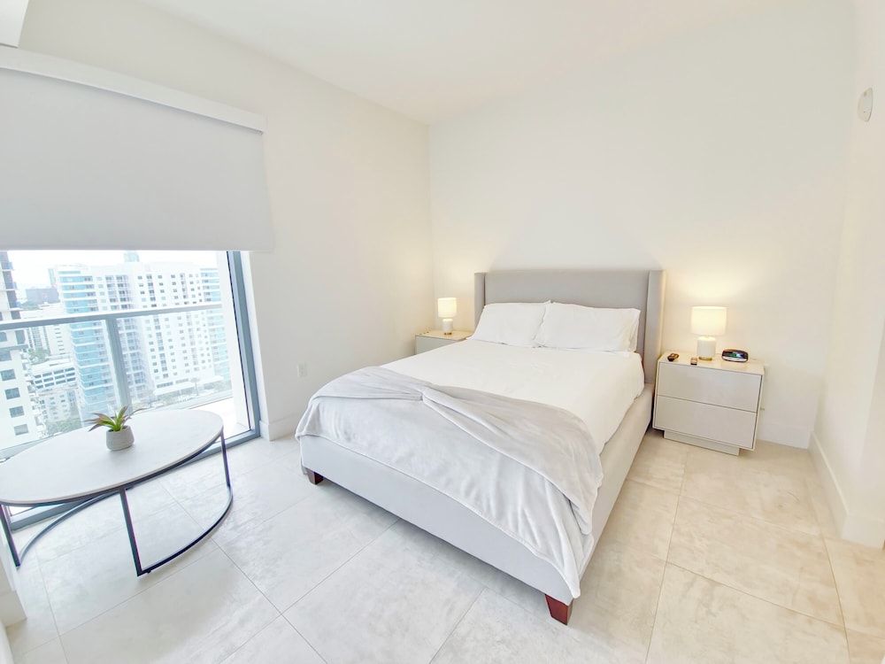 Deluxe Apartment, Balcony, City View photo 3