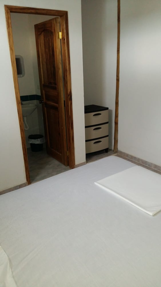 Apartment, Multiple Beds, Shared Bathroom photo 2