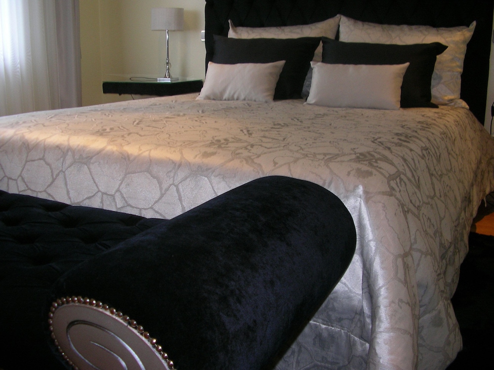 Suite photo 1