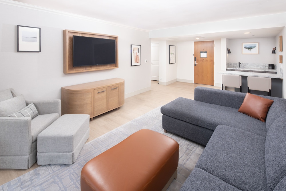 Suite, 1 King Bed
