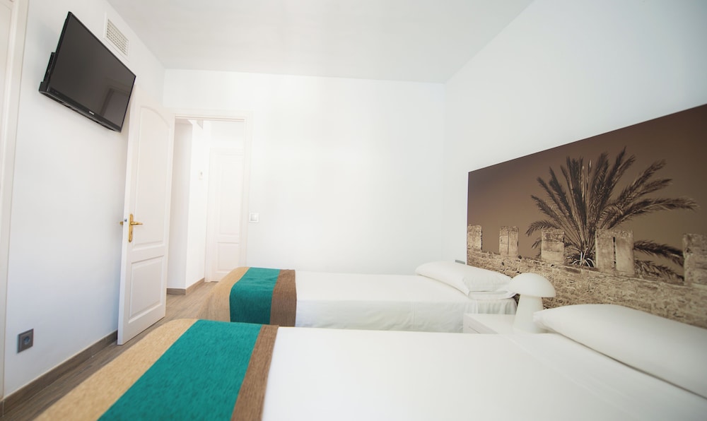 Villa, 3 Bedrooms, Terrace (6 adults + 1 child) photo 2