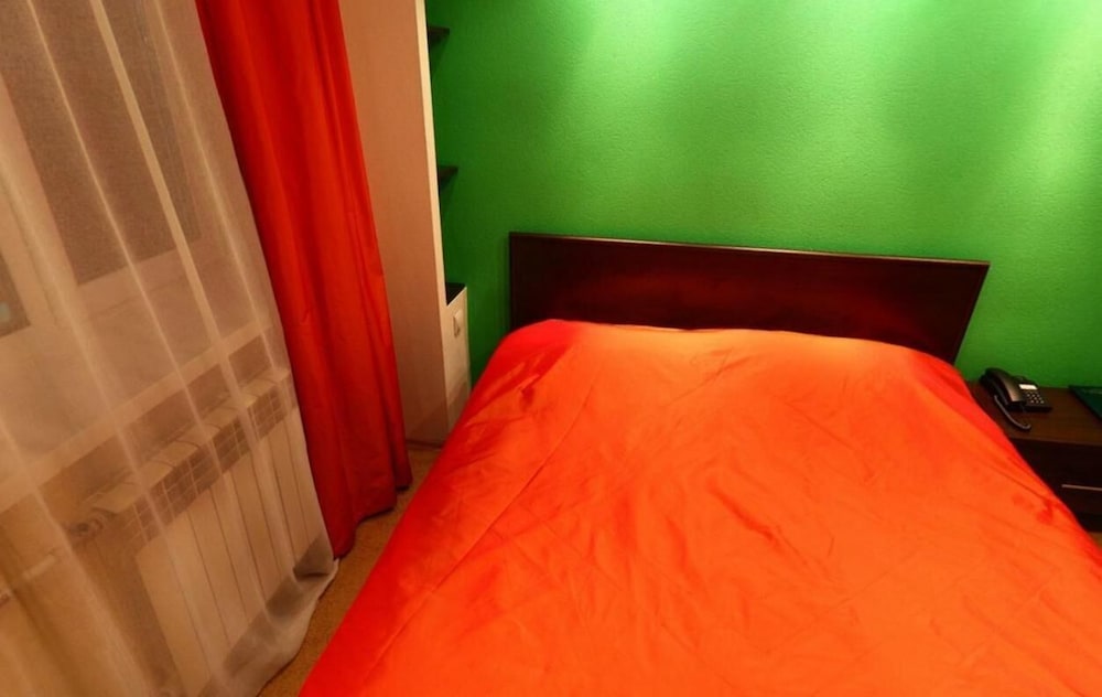 Standard Twin Room photo 3