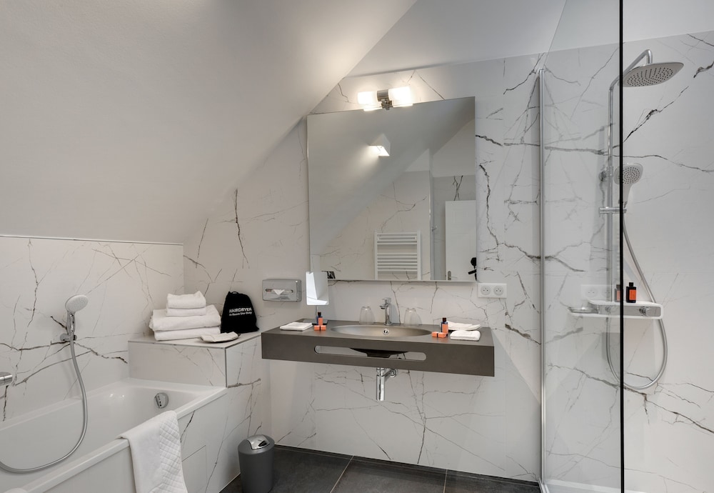 Suite Prestige (Manoir 1st French Floor) Suite Prestige (Manoir 1st French Floor)