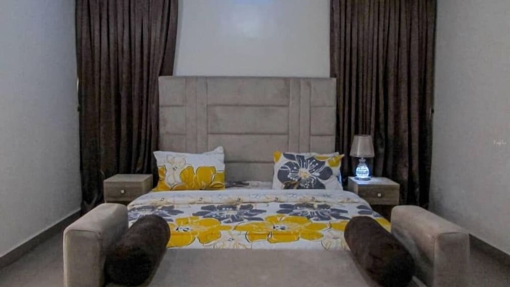 Deluxe Apartment, Balcony, City View photo 3