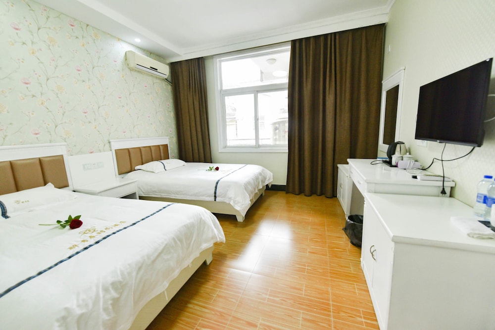 Standard Twin Room photo 1