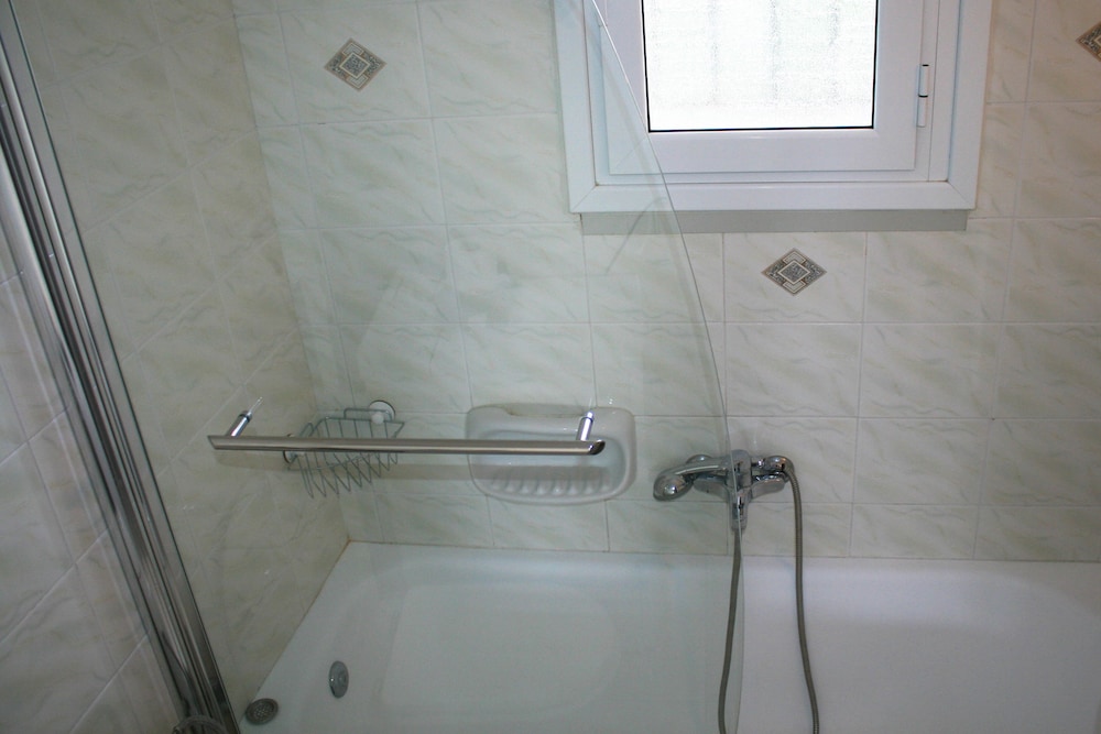 Deluxe Apartment, 2 Bedrooms, Balcony, Sea View photo 2