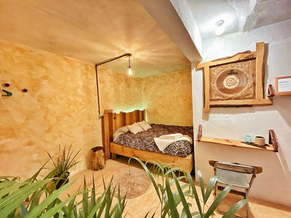 Deluxe Room - Photo 1