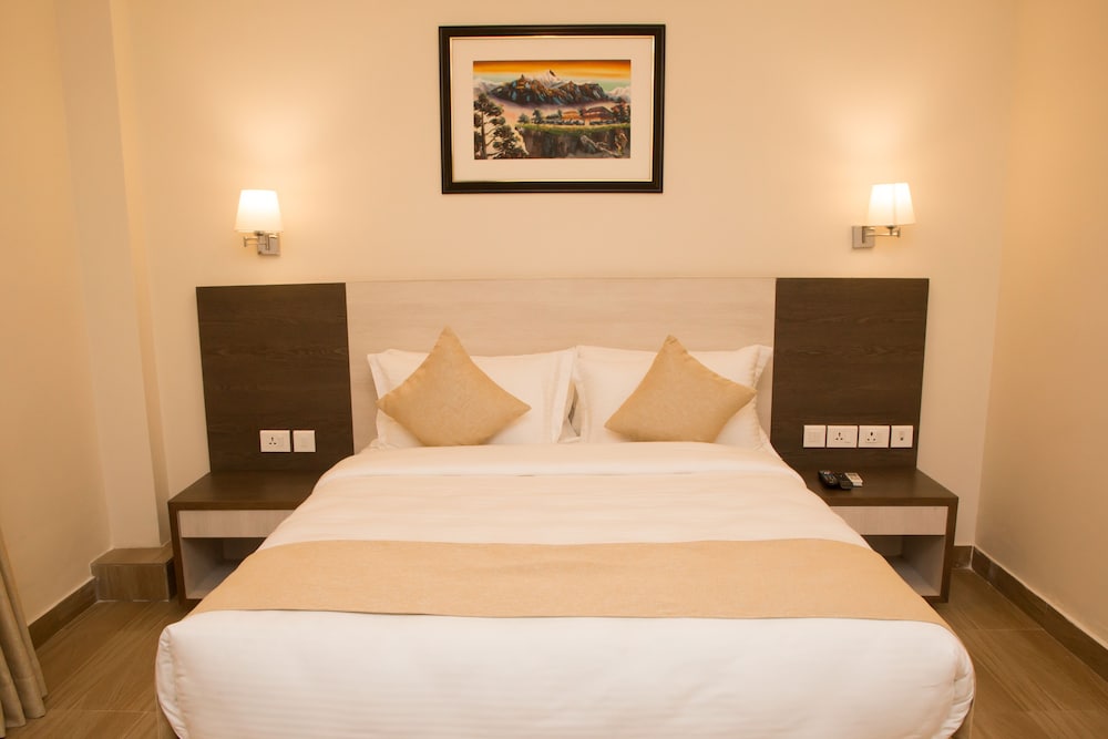 1 BHK Deluxe Double Apartment photo 2
