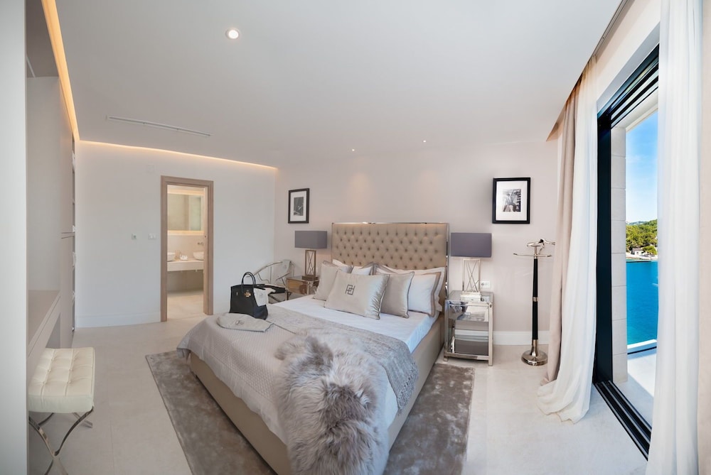 Elite Villa, 4 Bedrooms photo 1