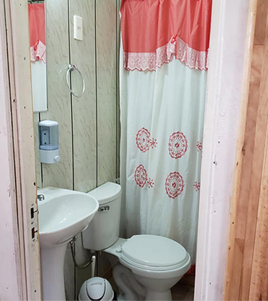 Standard Double Room, Ensuite, Ground Floor photo 2