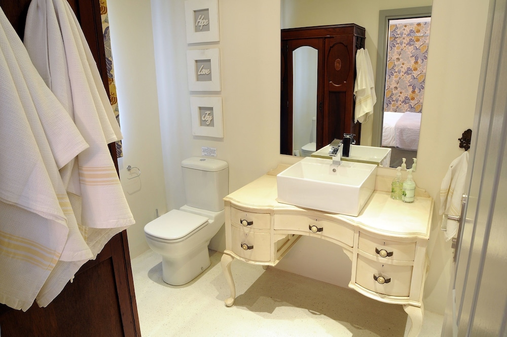 Standard House, 4 Bedrooms photo 3