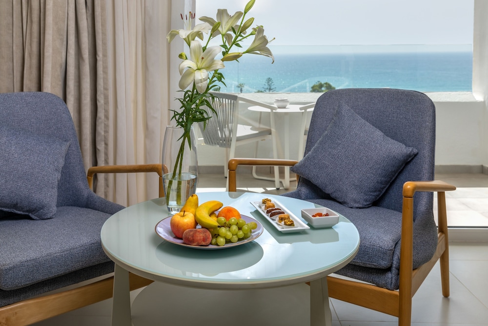 Premium Single Room, Sea View
