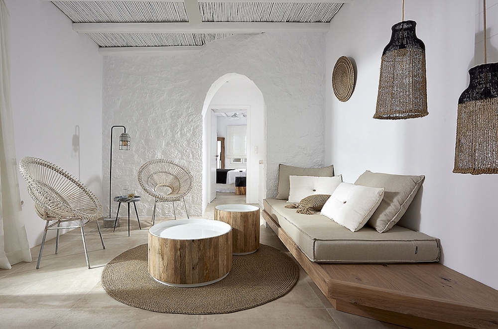 Deluxe Family Suite photo 1