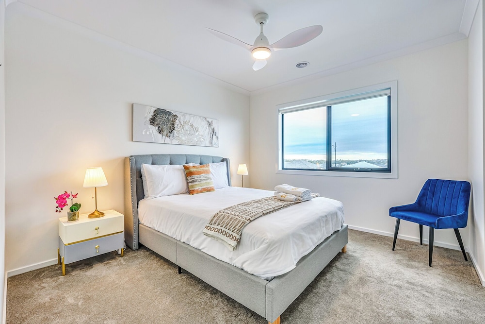 Deluxe Townhome, Garden View photo 2