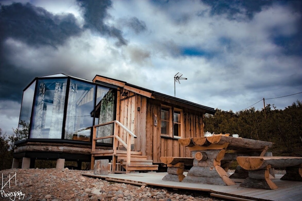 Deluxe Cottage