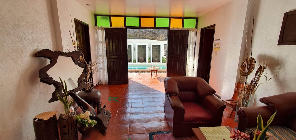Evangeline Suites for 2 photo 2