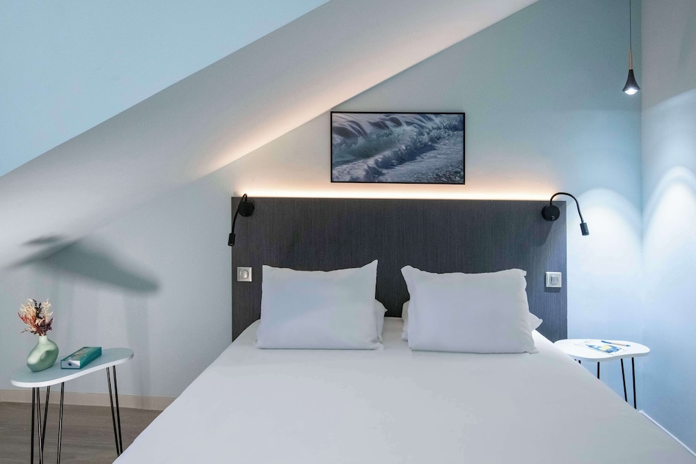 Comfort Room, 1 Queen Bed, Non Smoking - Photo 3