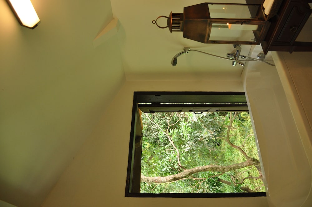 Deluxe Double Room with balcony photo 2