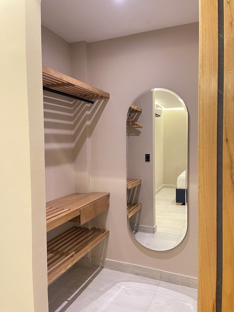 Luxury Quadruple Room photo 2