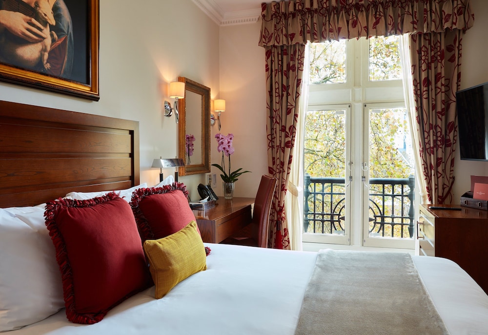 Deluxe Double Room, 1 Double Bed, Garden View
