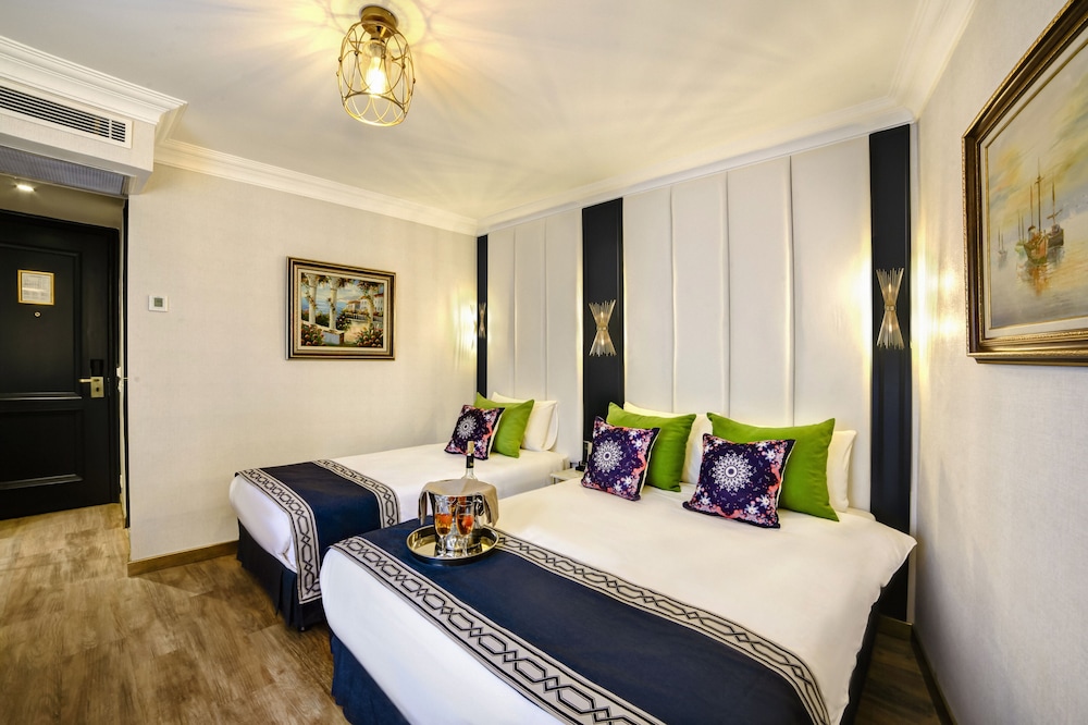 Standard Triple Room photo 3