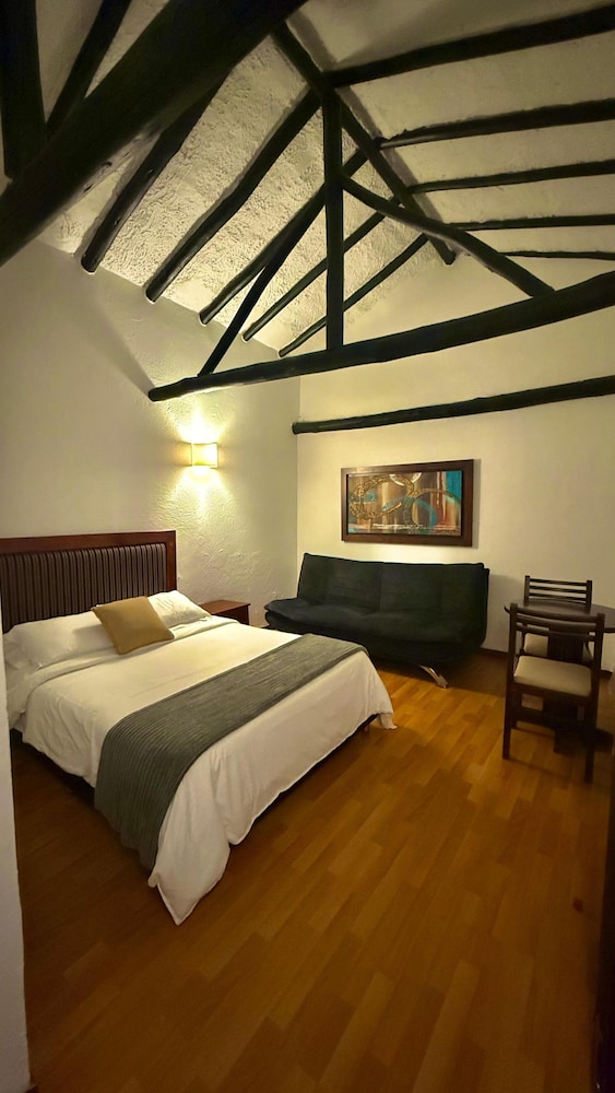 Standard Double Room, Courtyard View photo 1