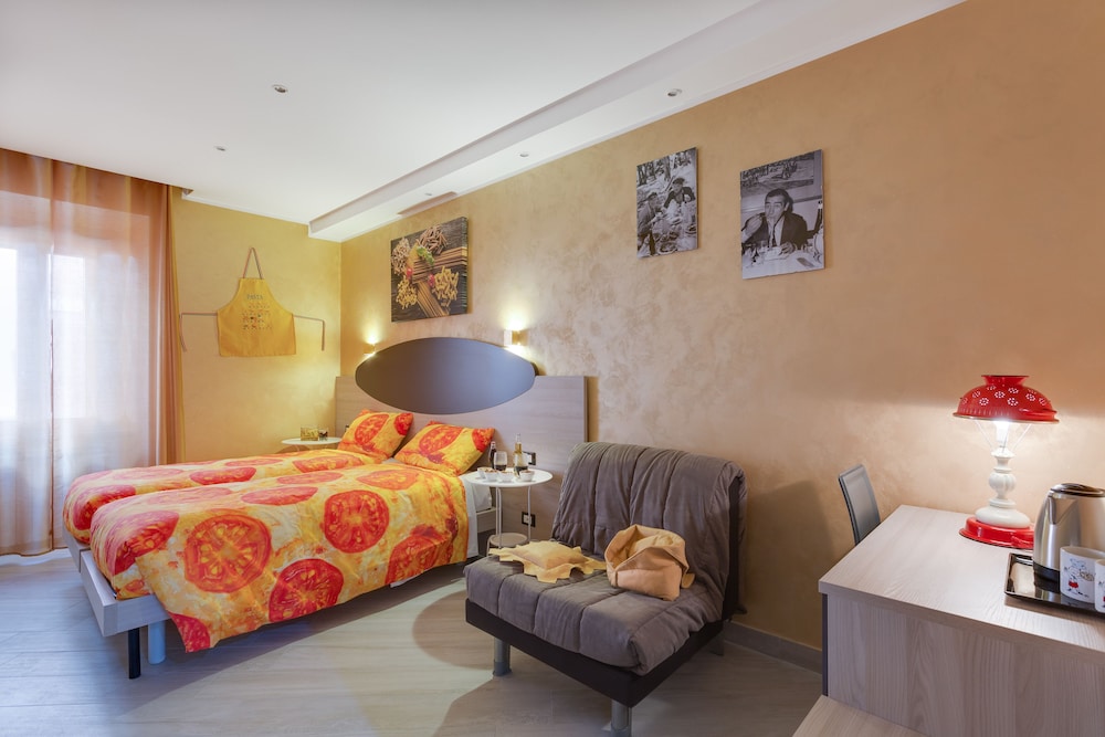Deluxe Triple Room photo 1