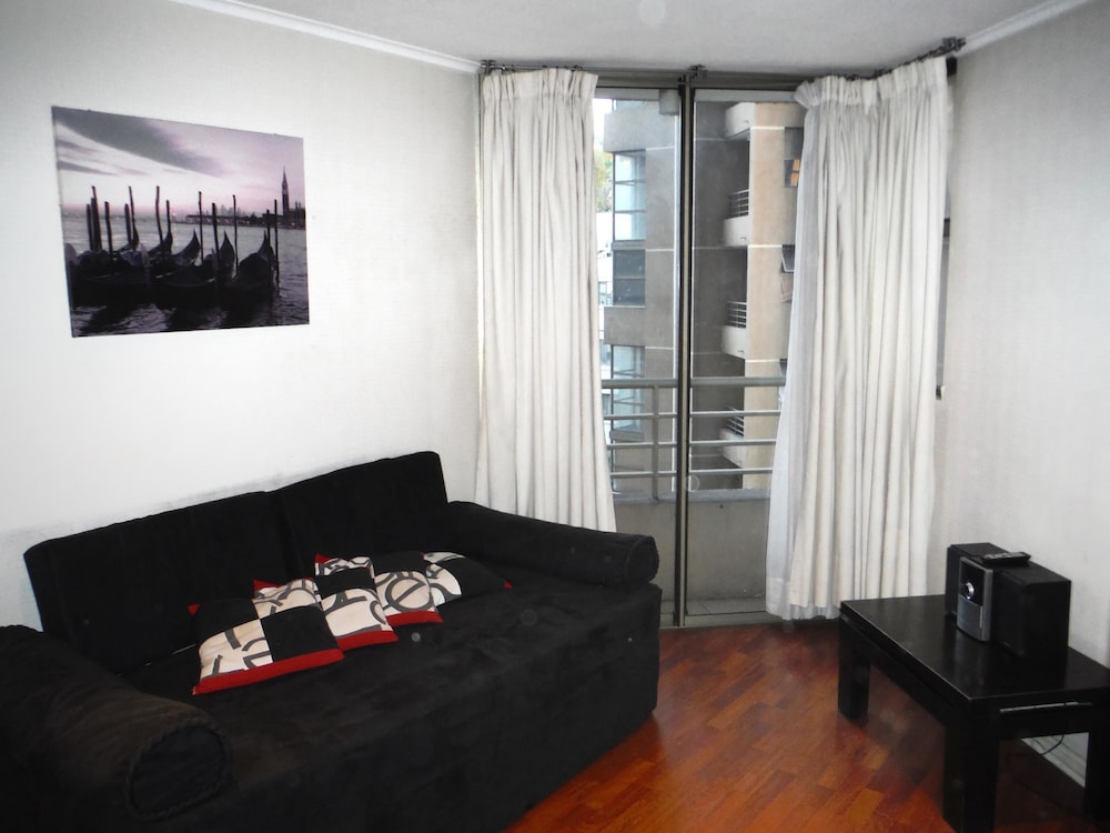 Standard Apartment, 1 Queen Bed, Non Smoking