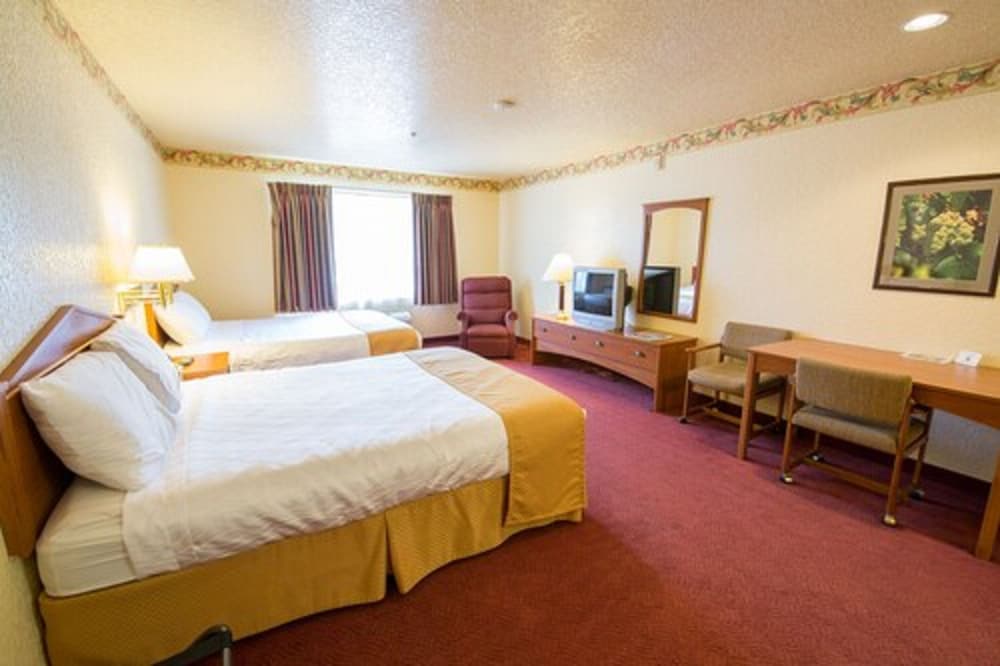 Junior Suite, 2 Queen Beds