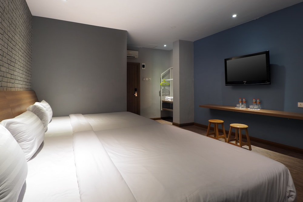Quadruple Room, Non Smoking photo 2