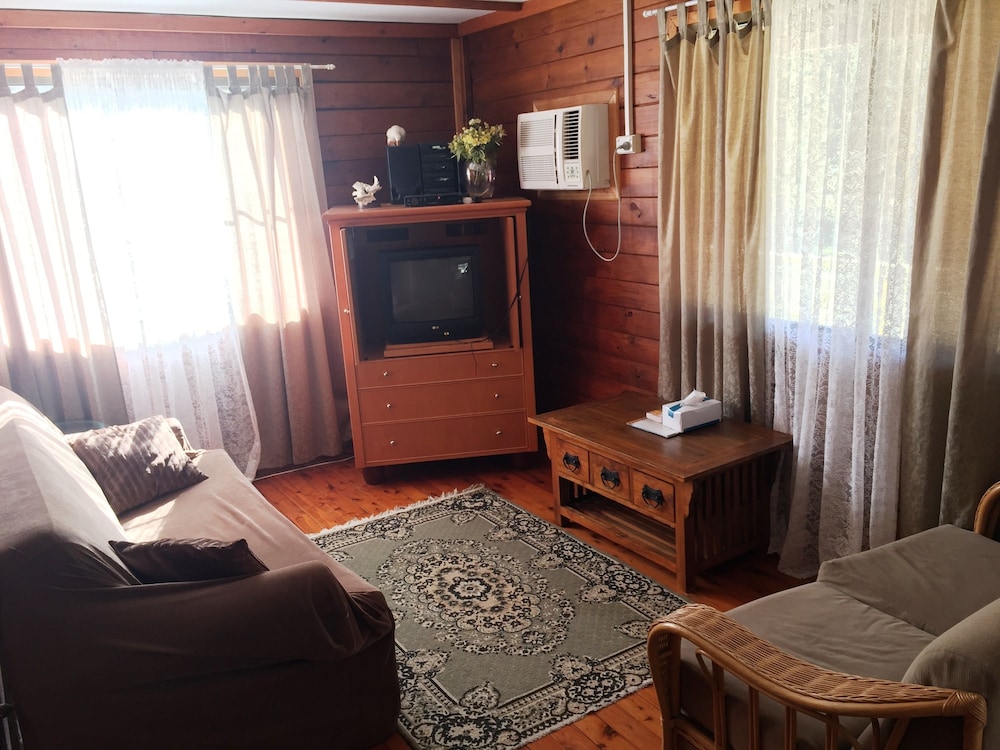 Family Cabin, 2 Bedrooms photo 2